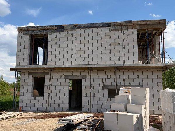 Калинов Парк — дом из газосиликата в работе
